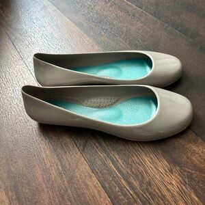 OkaB Ballet Flats Rubber Round Toe Women’s size 8